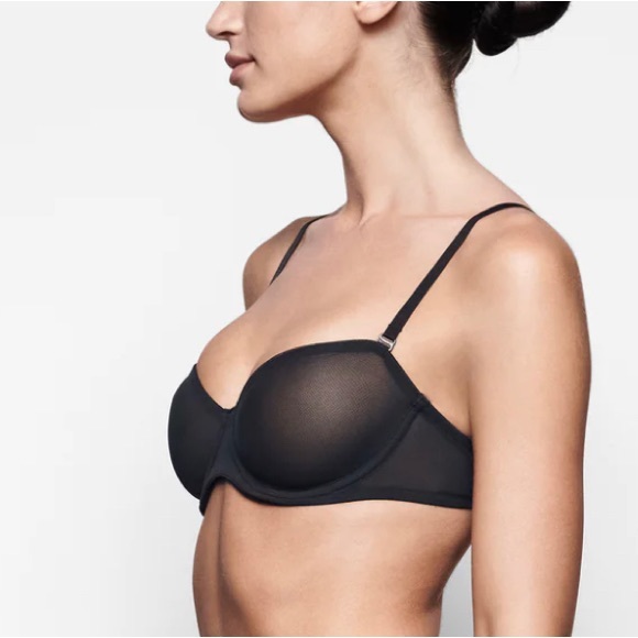 Skims-ULTRA FINE MESH STRAPLESS BRA NWT - Picture 4 of 15